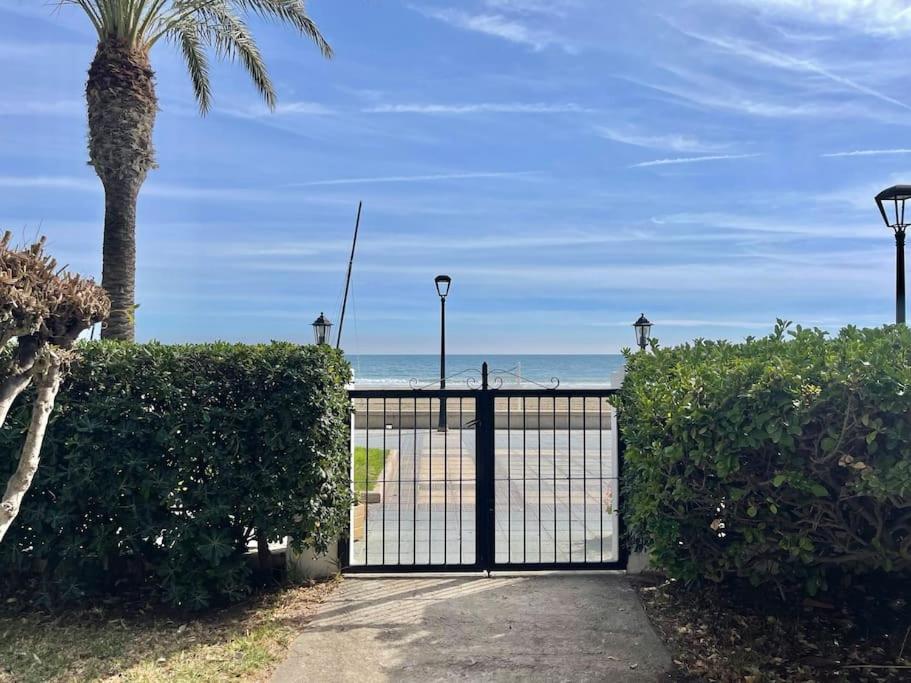 Lc Apartaments Voramar Benicàssim Dış mekan fotoğraf